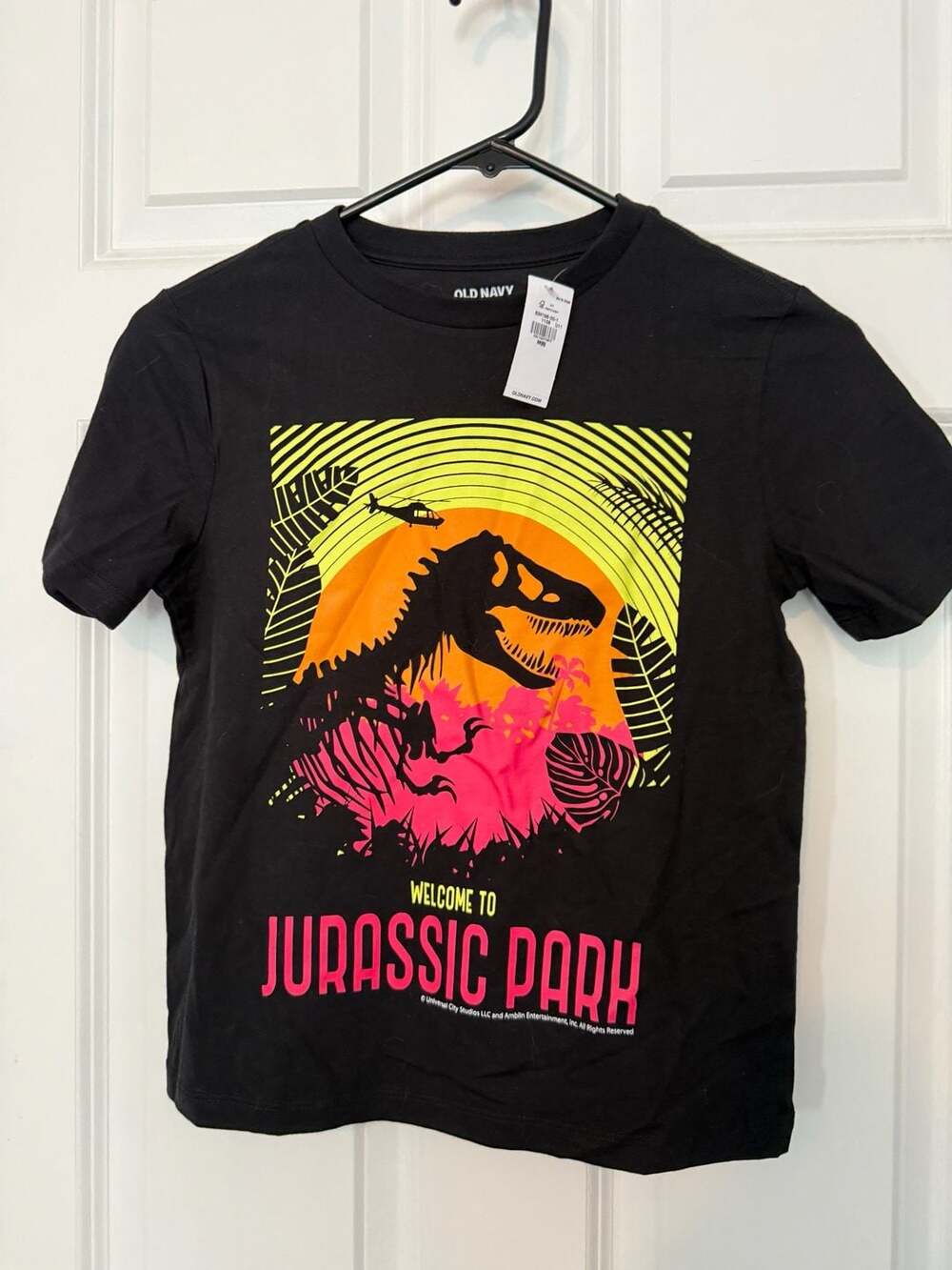 NWT Old Navy Boys Black Jurassic Park Graphic T-Shirt Size M (8)